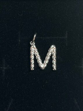 New Hillberg & Berk braided letter “M” pendant. 925 Sterling silver. Authentic